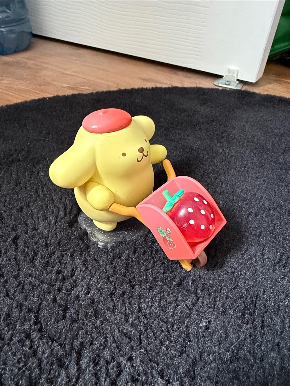 Sanrio pompom pourin figure